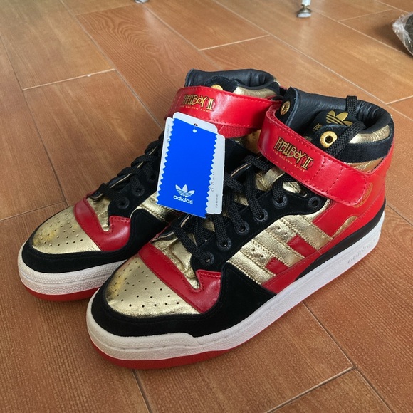 Adidas Originals x Hellboy IIvThe Golden Army Limited Edition NWT - Picture 1 of 8